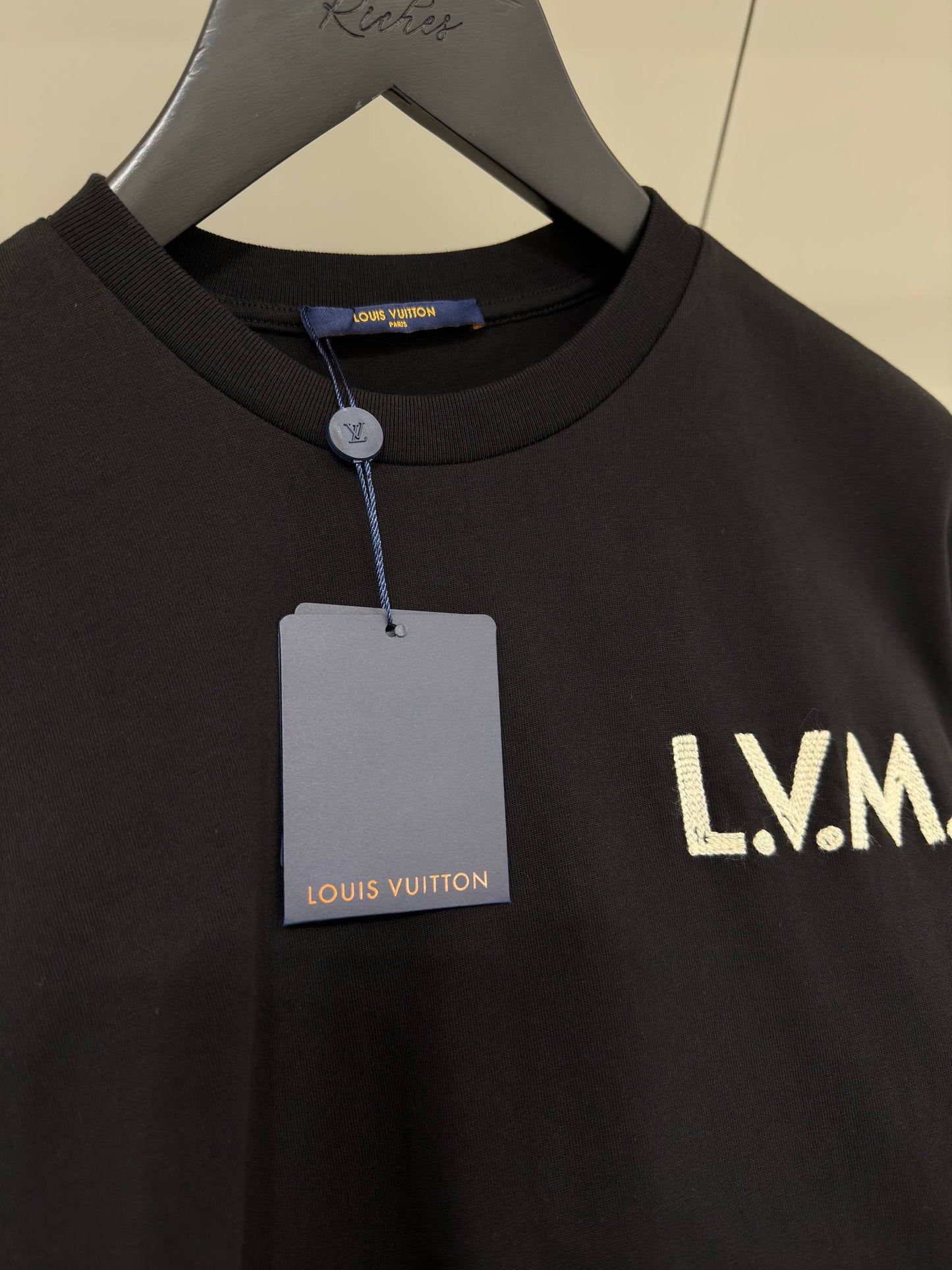Мъжка Тениска LV034