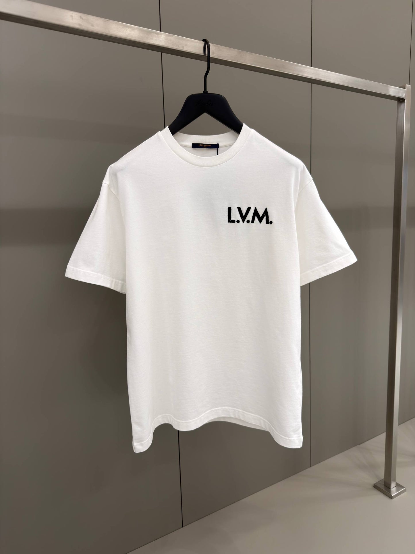 Мъжка Тениска LV033