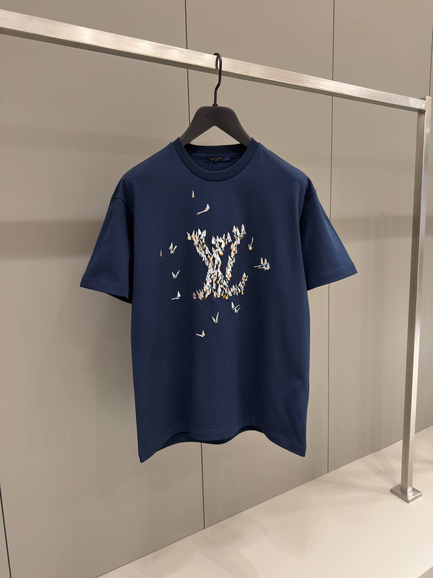 Мъжка Тениска LV021